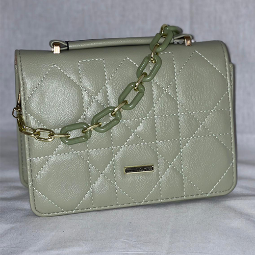Borsa in ecopelle quadra